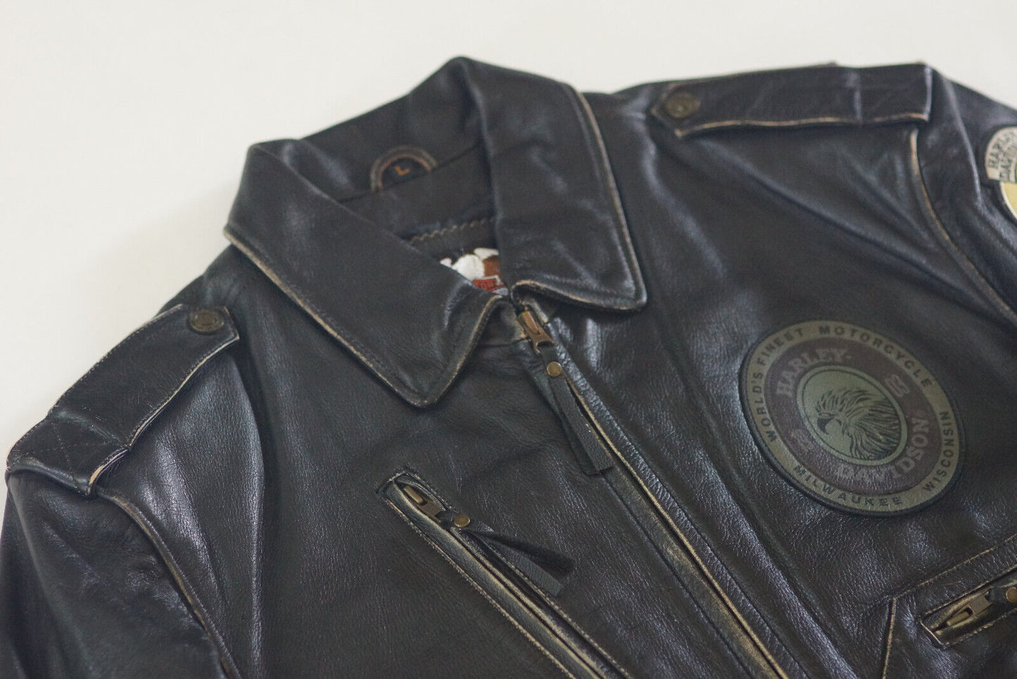 Harley Davidson Men's Vintage MOTORCRUISE Distressed Leather Jacket size Large 97068-04VM