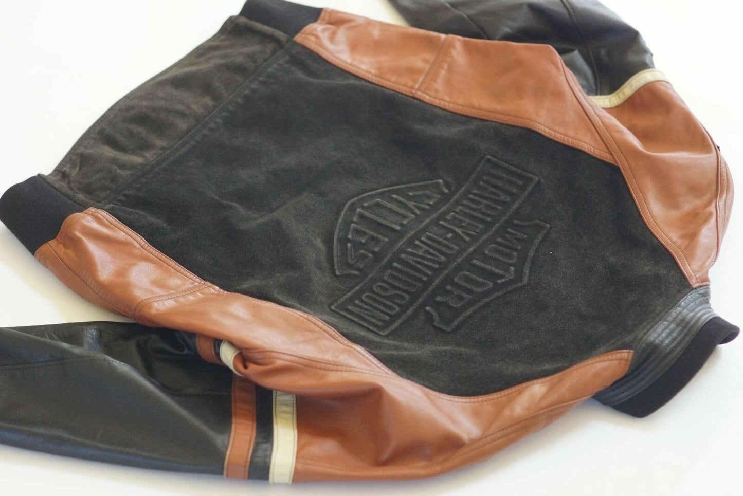 Harley Davidson Mens Vintage USA Made Cruiser Bomber Embossed B&S Leather Jacket Size Large