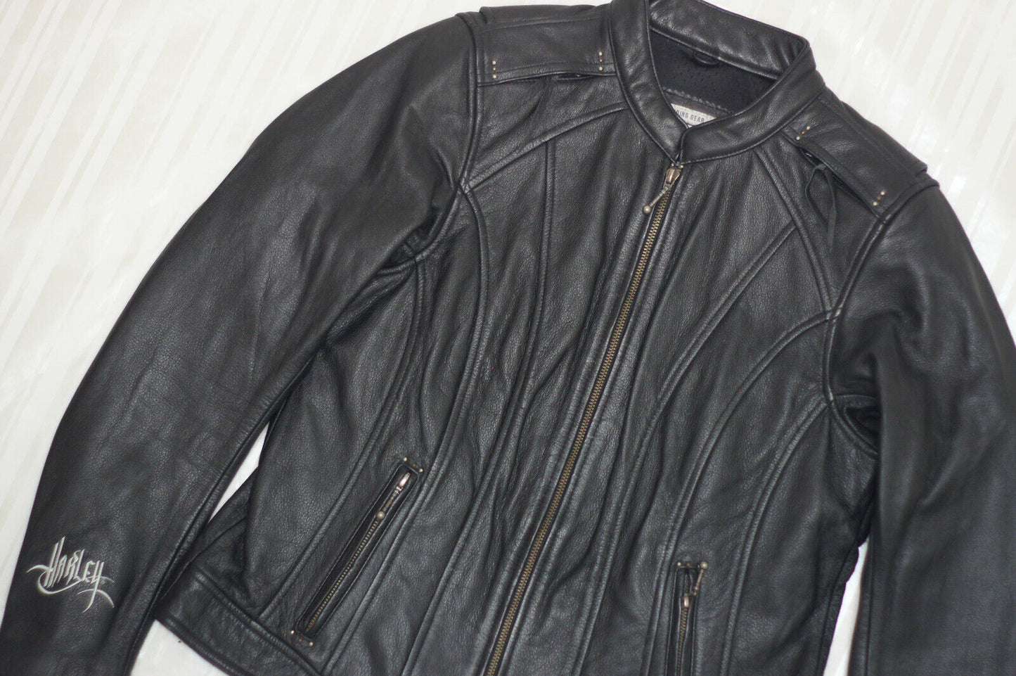 Harley Davidson Women's MAJESTIC Studded Eagle Black Leather Jacket Size Medium 97082-12VW